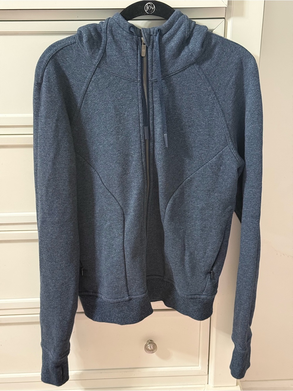 Lululemon Huddle & Hustle Hoodie. Size 8